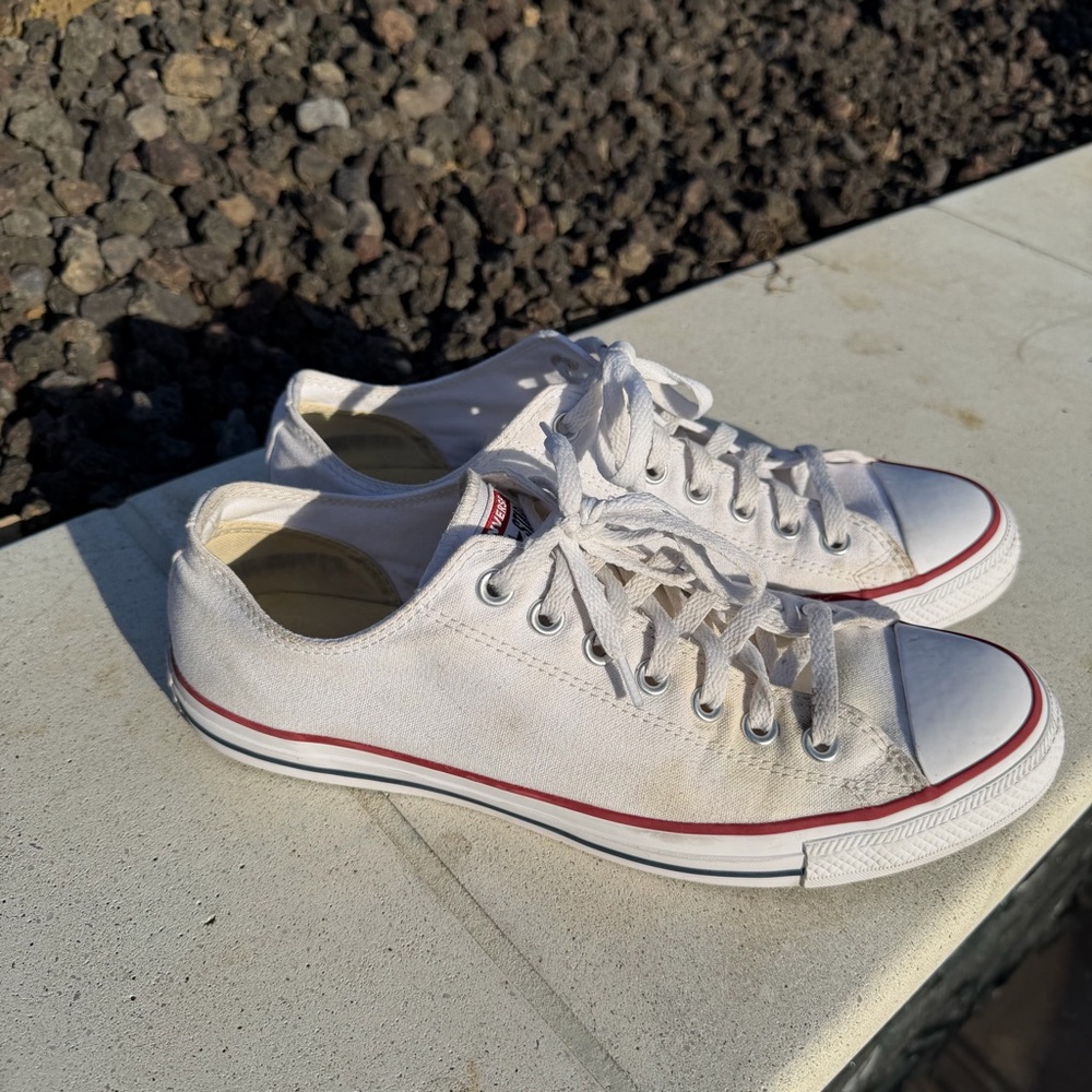 Converse White Sneakers with Red Accents - Picture 5 of 6